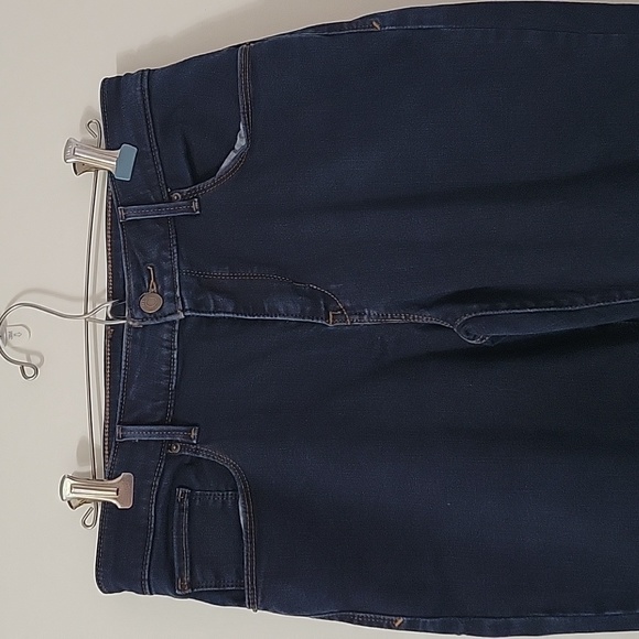Levi classic mid rise skinny size 12 - Picture 4 of 6